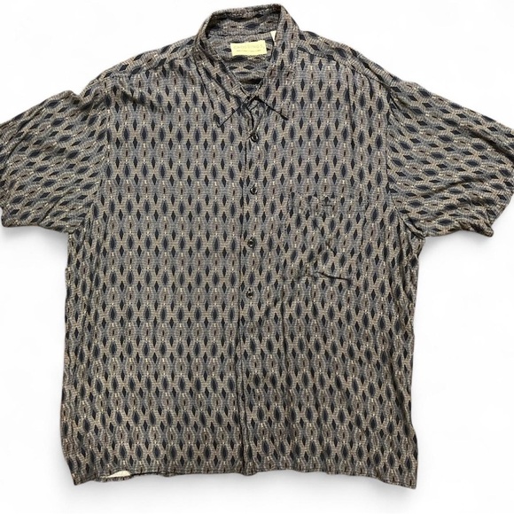 Crossings Men's Patterned Short Sleeve Shirt - Picture 1 of 3